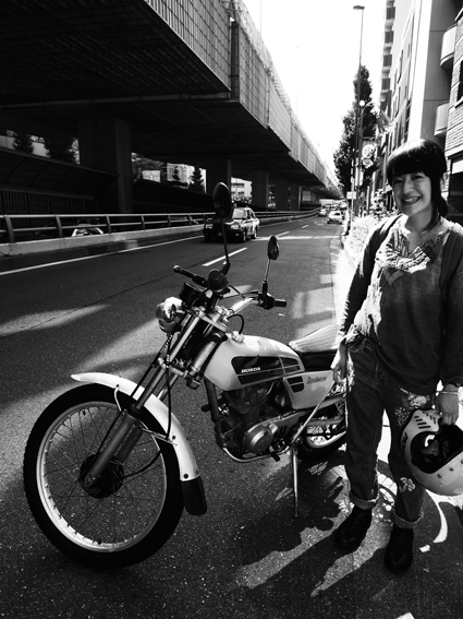 5COLORS「君はなんでそのバイクに乗ってるの?」#99_f0203027_18163122.jpg