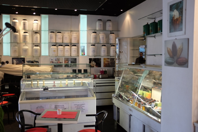 パリの絶品チョコレート店 ”Christian Constant クリスチャン コンスタン”_b0246303_21021375.jpg