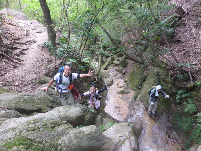 六甲山、地獄谷ルート(^o^)／_e0077010_22184475.jpg