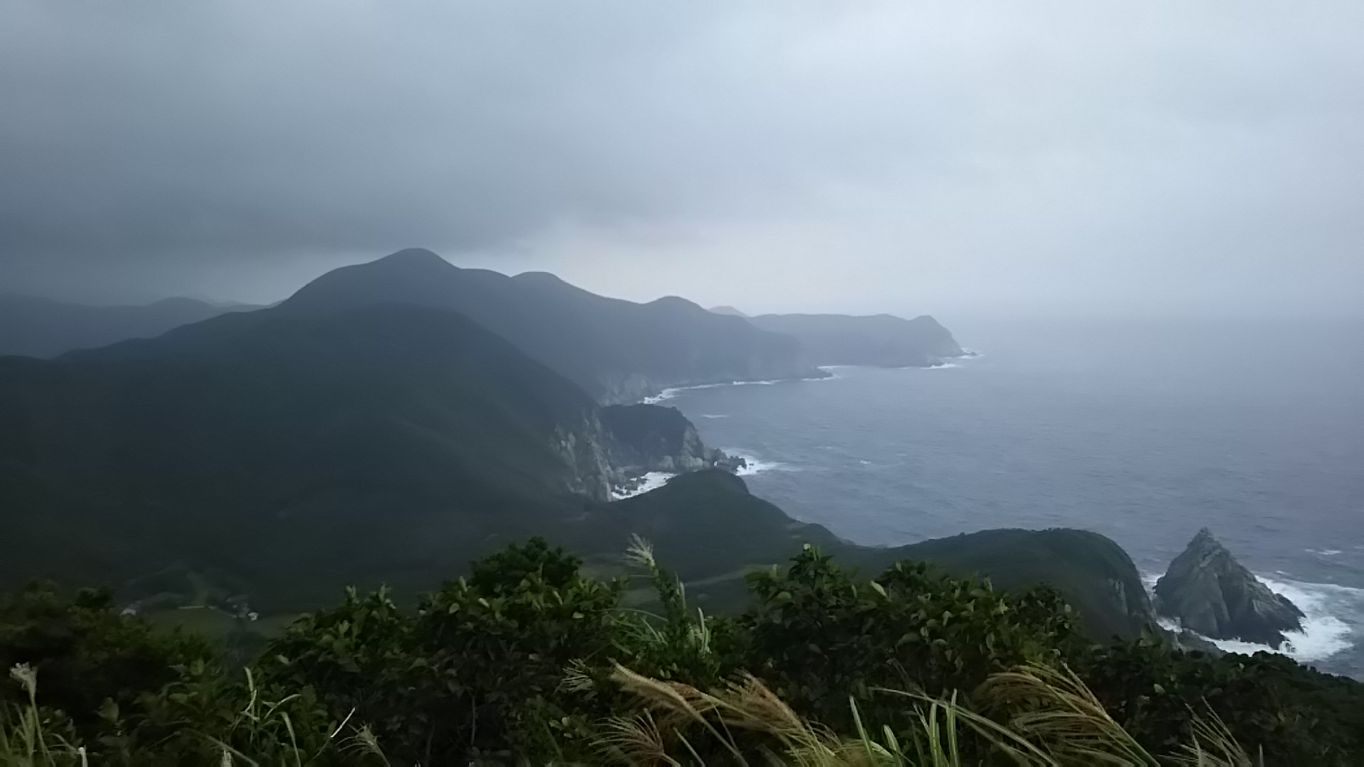 バイクでは行けない場所へ。_d0221319_7193795.jpg