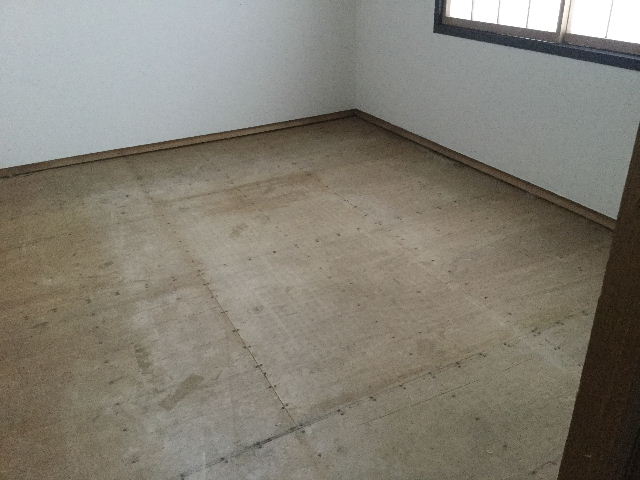15.5日目の作業 キッチン設置_f0031037_20335579.jpg