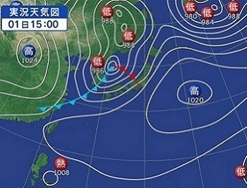 　　日本海生まれの台風だ～_d0007653_9331019.jpg