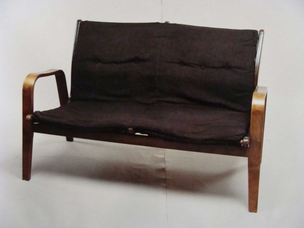\"Cees Braakman Sofa FB06\"ってこんなこと。_c0140560_9575010.jpg