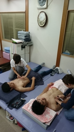 院内勉強会 ~体表解剖学・触察編~_c0357589_13464319.jpg