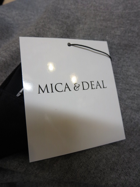 マイカ アンド ディール / MICA＆DEAL ZIP SLEEVE P/O_e0076692_19224625.jpg