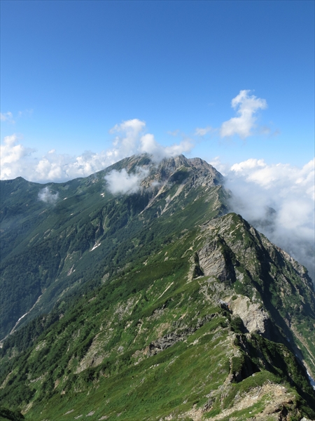 爺ヶ岳～鹿島槍ヶ岳～（八峰キレット）～五竜岳④_f0040525_15134599.jpg