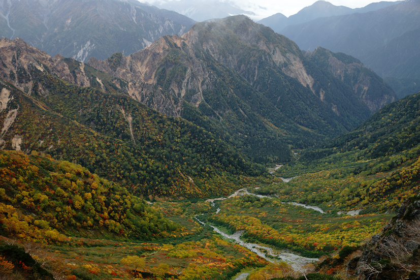 錦秋絶景山歩♪　東・西鎌尾根から笠ヶ岳　3泊4日　(2)_f0016656_90741.jpg