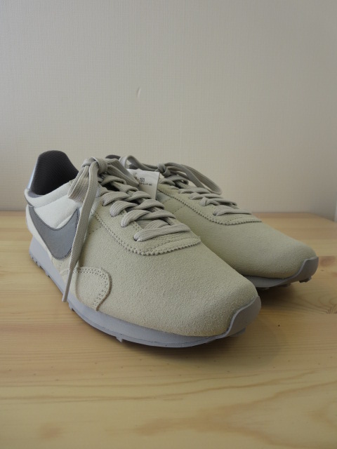 ナイキ  NIKE　WMS NIKE PRE MONTREAL RCR VNTG_e0076692_20562828.jpg