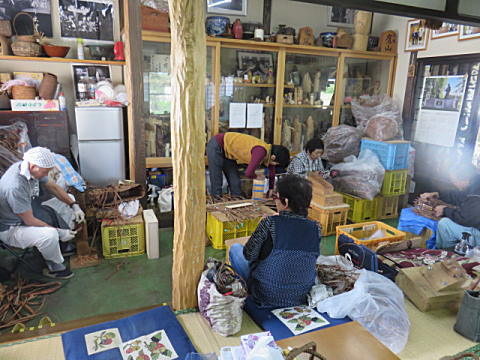d0046702_1895650.jpg