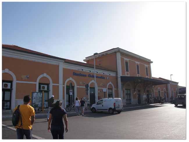 西地中海クルーズ(9) ローマ観光/コロッセオ_d0210324_13482532.jpg