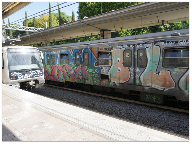 西地中海クルーズ(9) ローマ観光/コロッセオ_d0210324_13495053.jpg