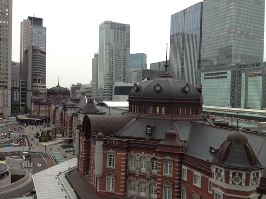 日本東西でフィレンツェのイノシシ_a0136671_2511276.jpg