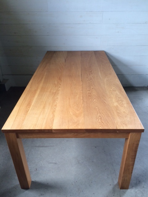 NS DINING TABLE_c0146581_20423166.jpg