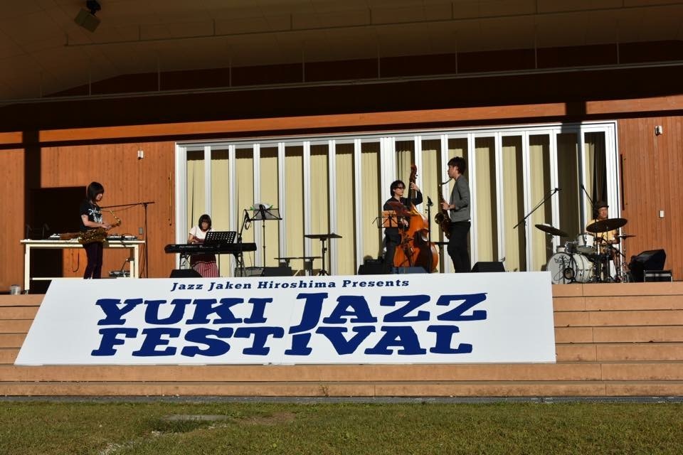 Jazzlive comin 5日月曜日 本日のライブ!_b0115606_11194682.jpeg