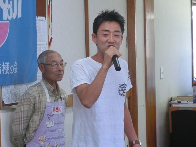 子どもから高齢者まで生涯青春! 駿河台三丁目の三世代交流「ありがとう会」_f0141310_737783.jpg