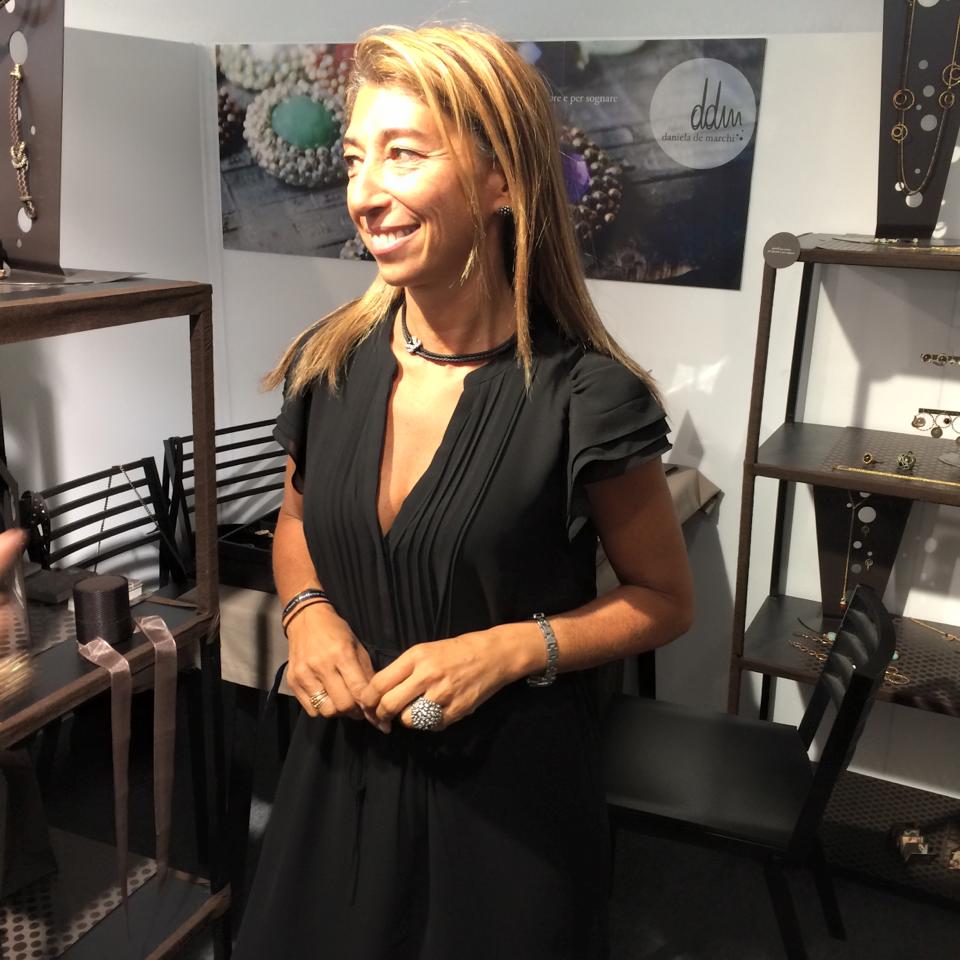 Daniela de Marchi(ダニエラ・デ・マルキ)Parisのプルミエールクラスに出展中!_b0115615_18344233.jpg