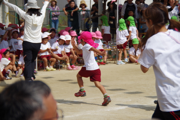 幼稚園の運動会　後半戦_a0299749_22523540.jpg