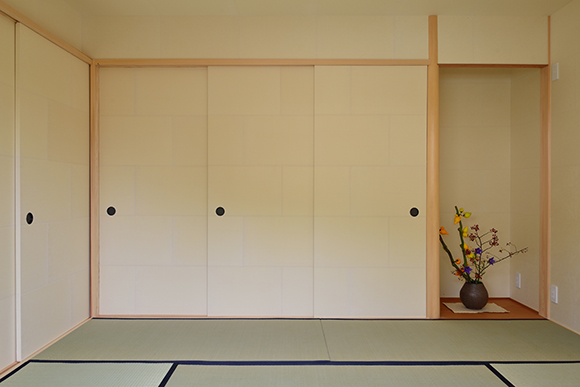 完成建物見学会「吉野杉と桧の丸太組の力強い家」_e0164563_16101226.jpg