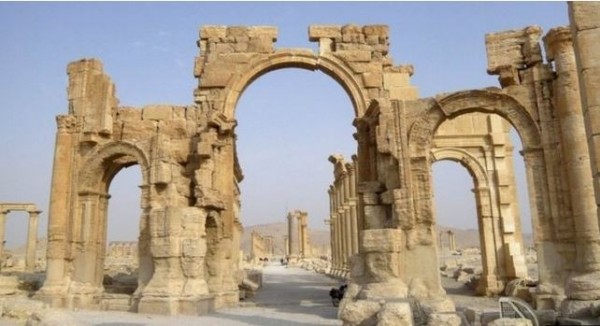 巴爾米拉(Palmyra)_e0040579_22373711.jpg
