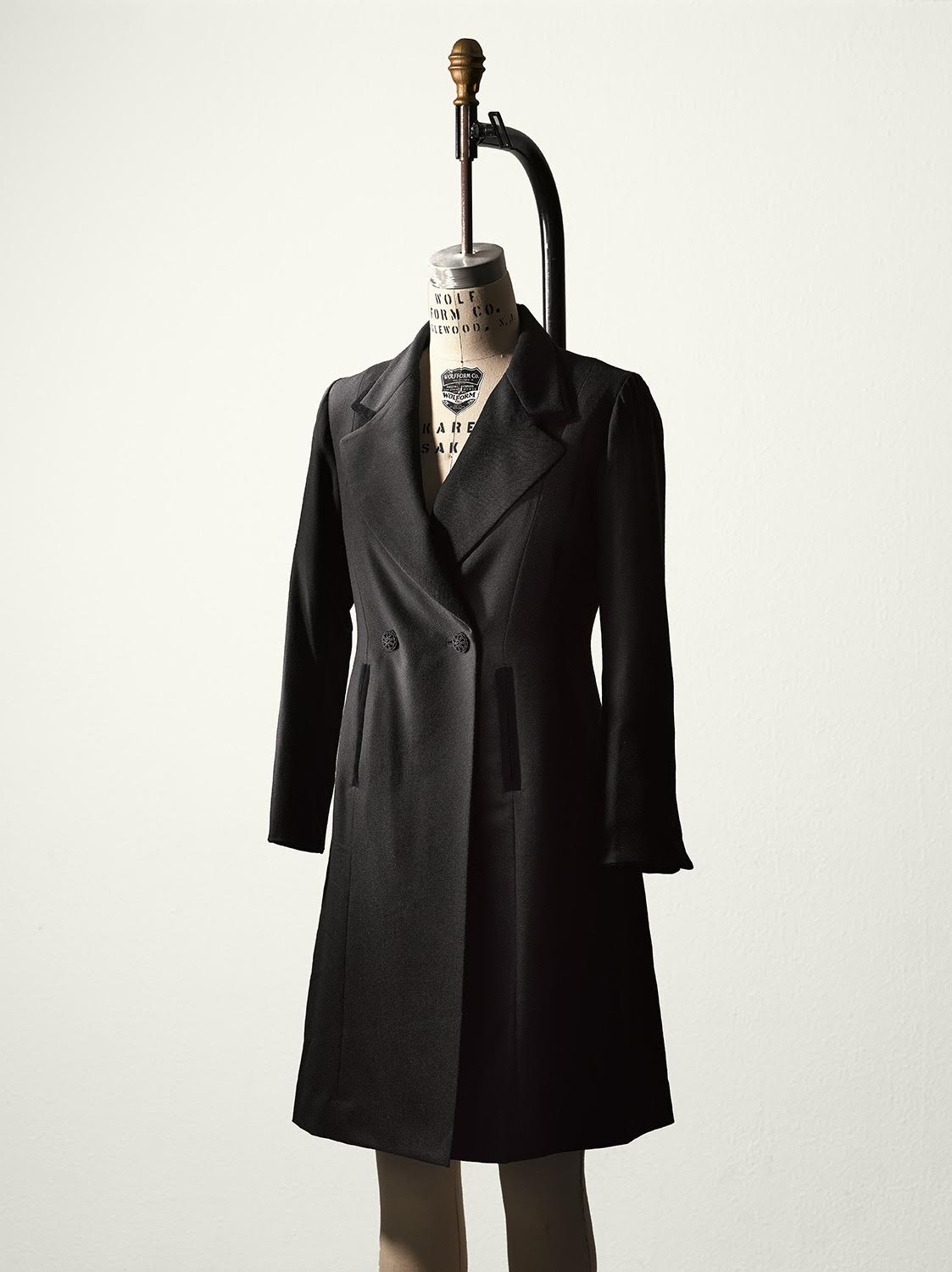 　LG-J02,classic black coat_f0352385_17391711.jpg