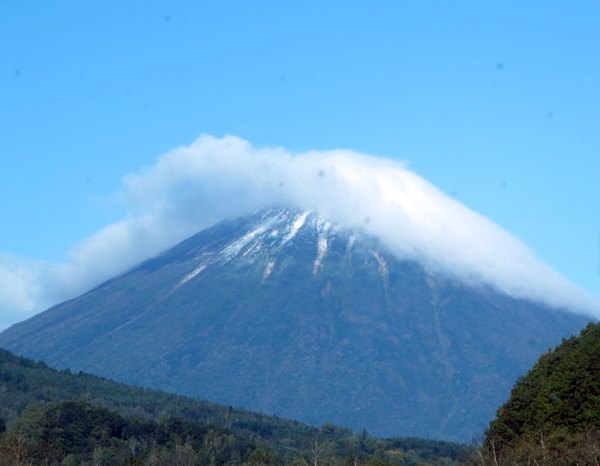 【一泊二日の北海道旨し旅】⑪ 旅館から京極吹き出し公園まで_b0009849_17263924.jpg