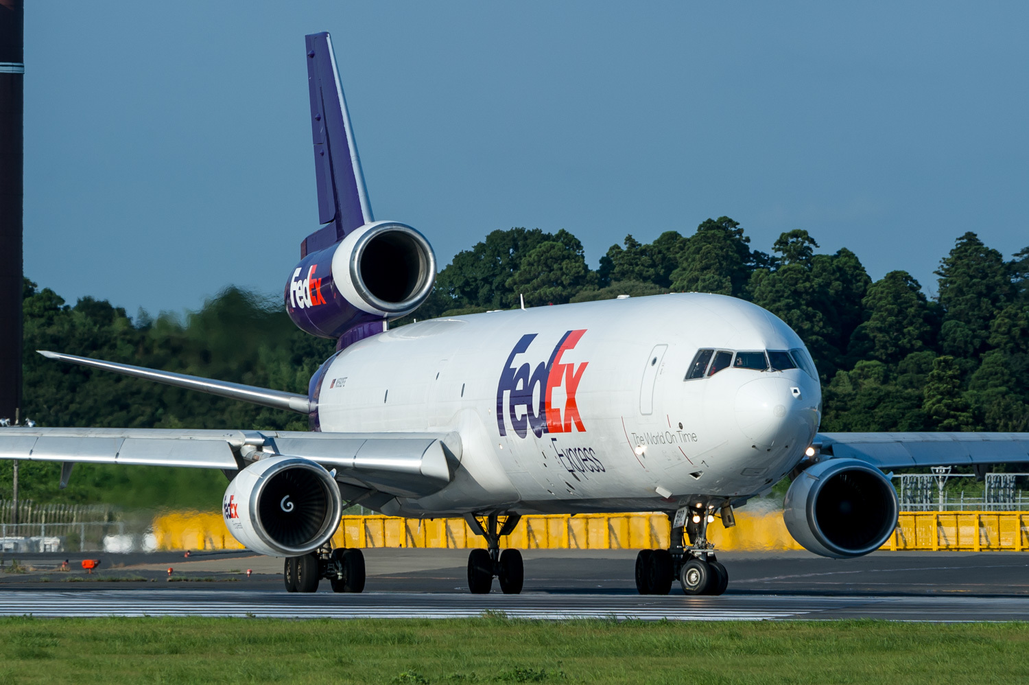 2015/8/15 成田空港_c0323551_21543272.jpg