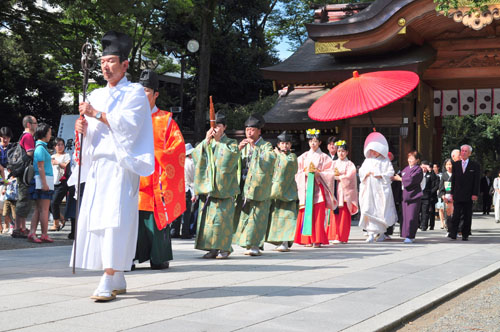 大安吉日 大国魂神社で結婚式 名嘉真麻希のスケッチブログ Maki Nakama S Sketchbook