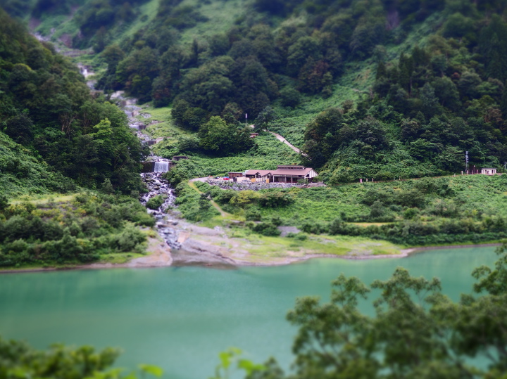 黒部峡谷鉄道３【北陸2015-09】_b0244424_1172761.jpg