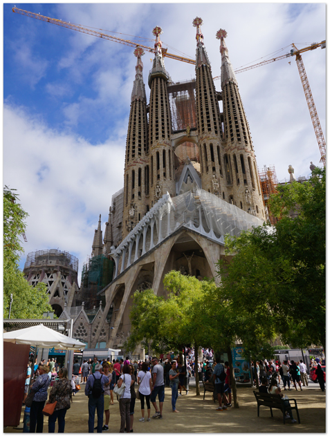 西地中海クルーズ(13) バルセロナぶらり散歩(その1)_d0210324_6205011.jpg