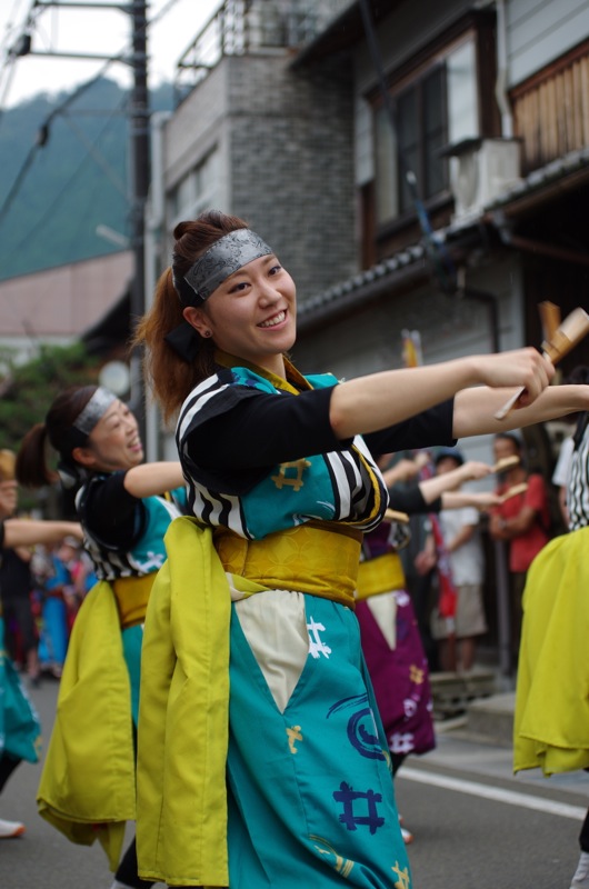 智頭町きんさい！みんさい！踊りんさい‼️２０１５その５（舞ぇぇ華）_a0009554_23265739.jpg