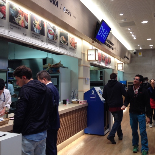 ミラノEXPO『北海道まつり』と日本館レストラン_a0136671_1241764.jpg