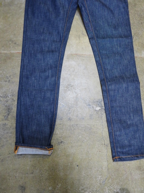 久々の・・・お初のモデルです★ 今秋冬・オススメのNUDUE JEANS 。。。LEAN DEAN・DRY!★!_d0152280_16412051.jpg