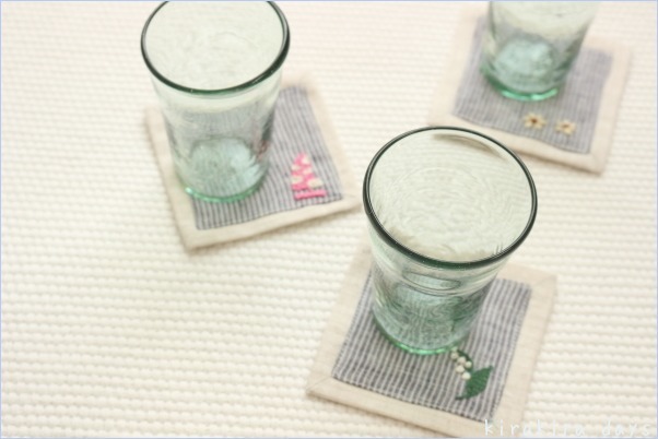 コースターに刺繍♪_f0354014_14160692.jpg