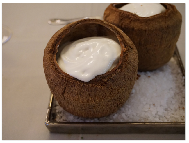 西地中海クルーズ(15) 「カサ・ミラ」食事付きナイトツアー_d0210324_713813.jpg