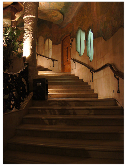 西地中海クルーズ(15) 「カサ・ミラ」食事付きナイトツアー_d0210324_72584.jpg