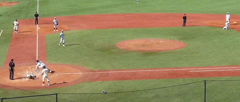 日本大対中央大 9月30日 東都大学野球1部 前半_b0166128_154055100.jpg