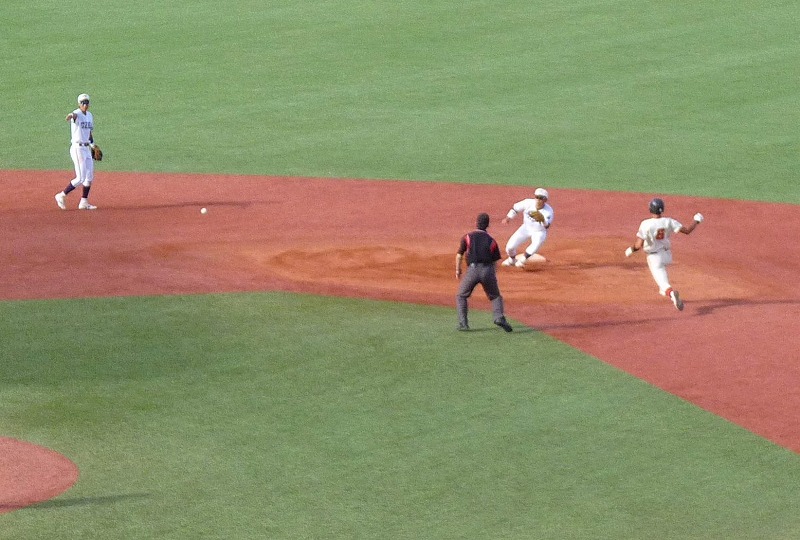 日本大対中央大 9月30日 東都大学野球1部 後半_b0166128_19521484.jpg