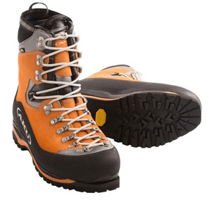 冬への準備　その2　LA SPORTIVA NEPAL EVO GTX_e0338862_18503121.jpg