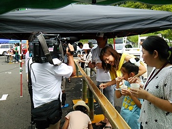 箱塚桜団地の夏祭り_e0098078_1404075.jpg