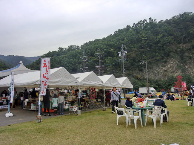 ええじゃないか（上田　道と川の駅　おとぎの里）_d0066822_09571067.jpg