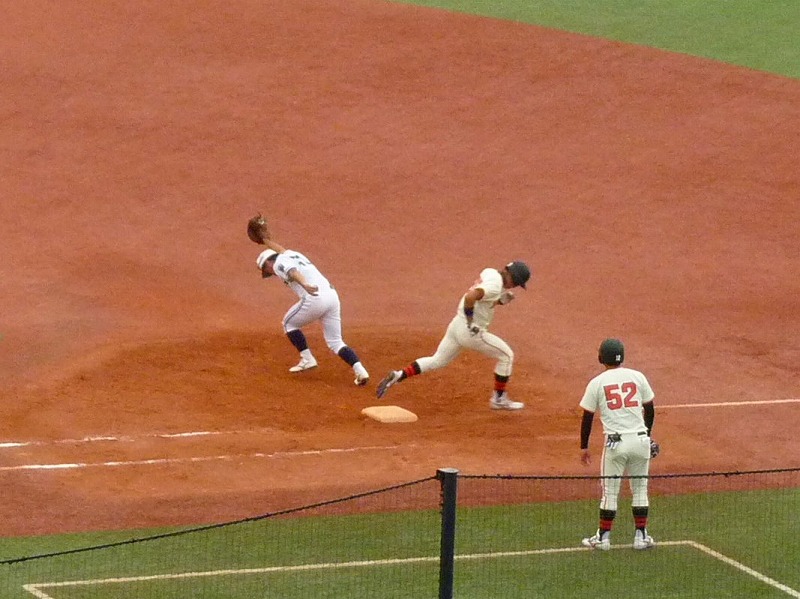 中央大対日本大 10月1日 東都大学野球1部 前半_b0166128_1715787.jpg