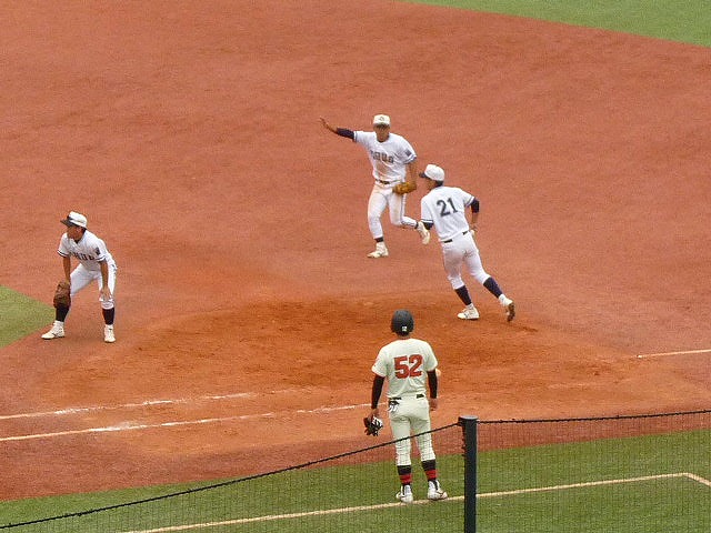 中央大対日本大 10月1日 東都大学野球1部 前半_b0166128_1720954.jpg