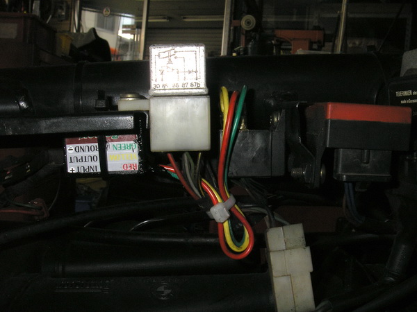 BMW Rtype LED取り付け_e0218639_2311573.jpg