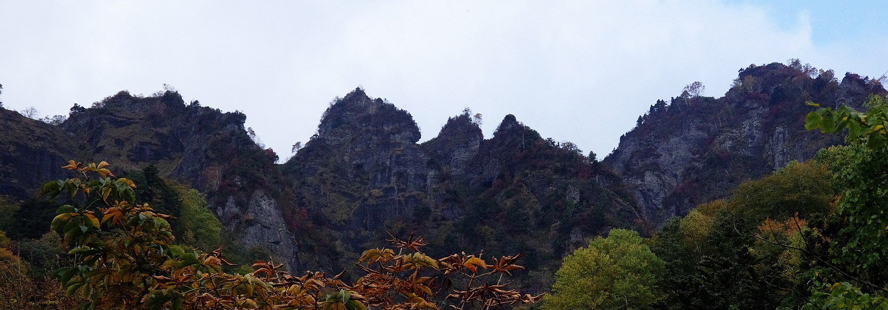 ２０１５．１０．６－８　長野県・戸隠山系　高妻山（１）　戸隠　　　２０１５．１０．１３ （記）_a0181059_1311837.jpg