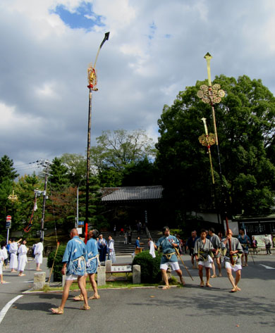 粟田祭り_e0048413_2017855.jpg