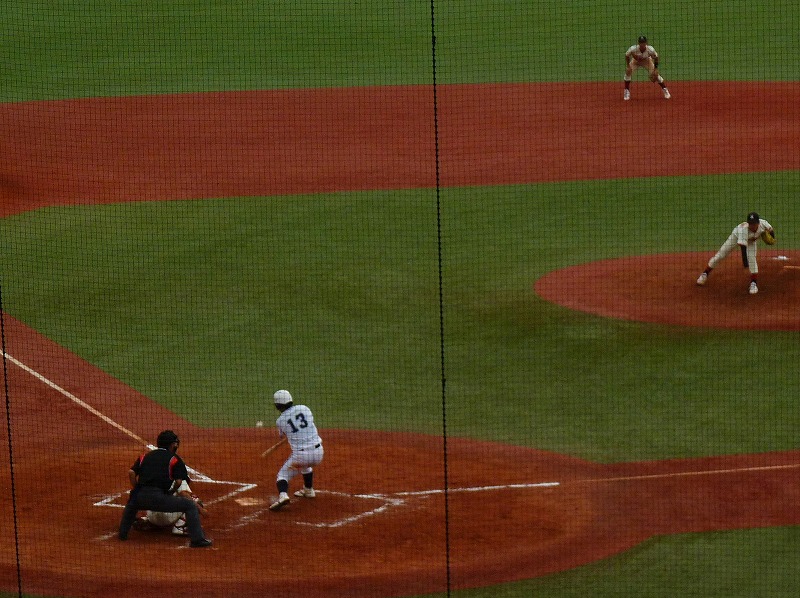 中央大対日本大 10月1日 東都大学野球1部 後半_b0166128_10395082.jpg
