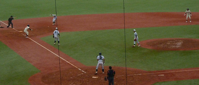 中央大対日本大 10月1日 東都大学野球1部 後半_b0166128_11522272.jpg