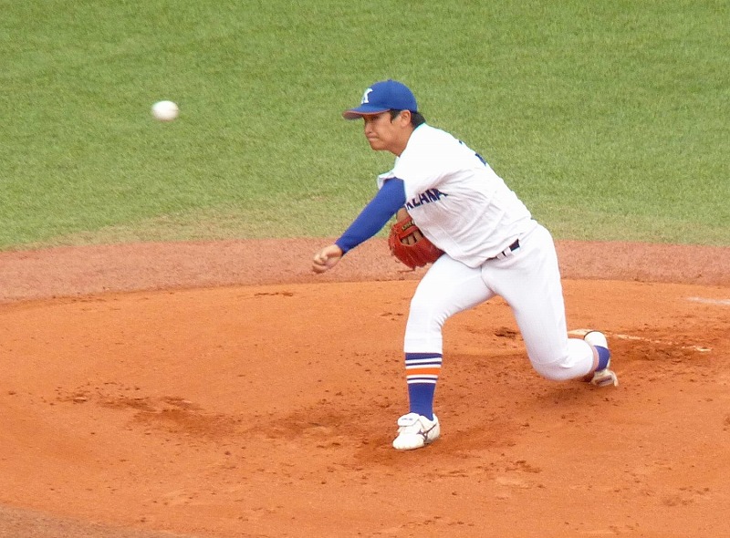 駒澤大対亜細亜大 10月2日 東都大学野球1部 前半_b0166128_14463312.jpg