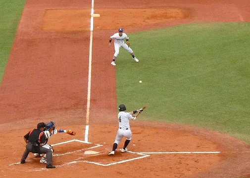 駒澤大対亜細亜大 10月2日 東都大学野球1部 前半_b0166128_1457339.jpg