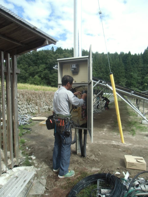 S様邸(廿日市市津田)太陽光発電システム工事_d0125228_7584917.jpg